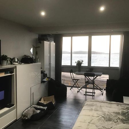 Apartamento T2 Les Pieds Dans L Eau Vue Mer Six-Fours-les-Plages Exterior foto